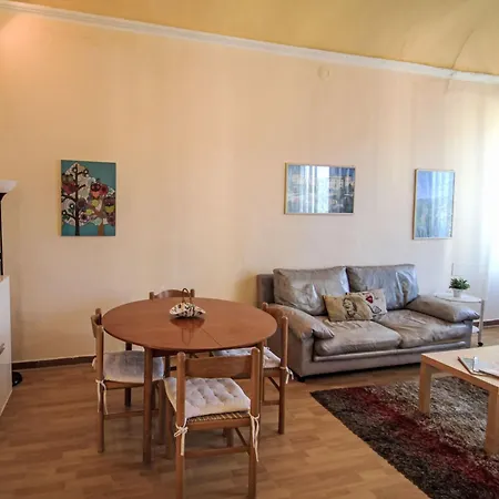 Roma By Interhome Porto Valtravaglia